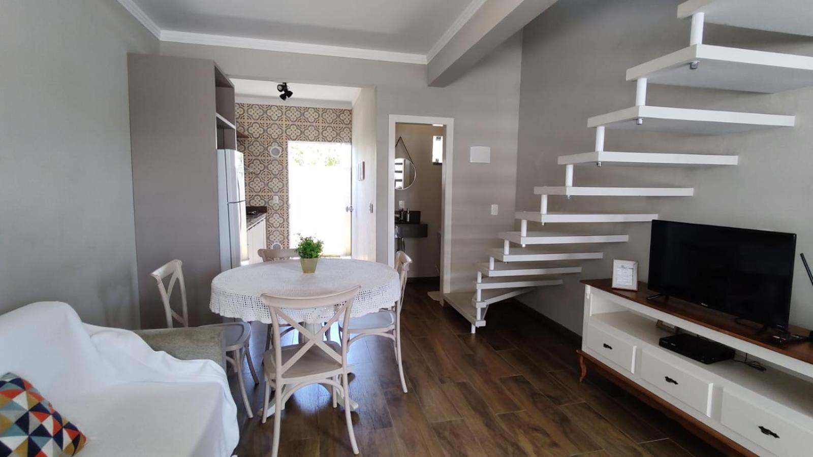 Excelente Sobrado Confortavel No Centro De Tijucas Proximo As Praias Kültér fotó